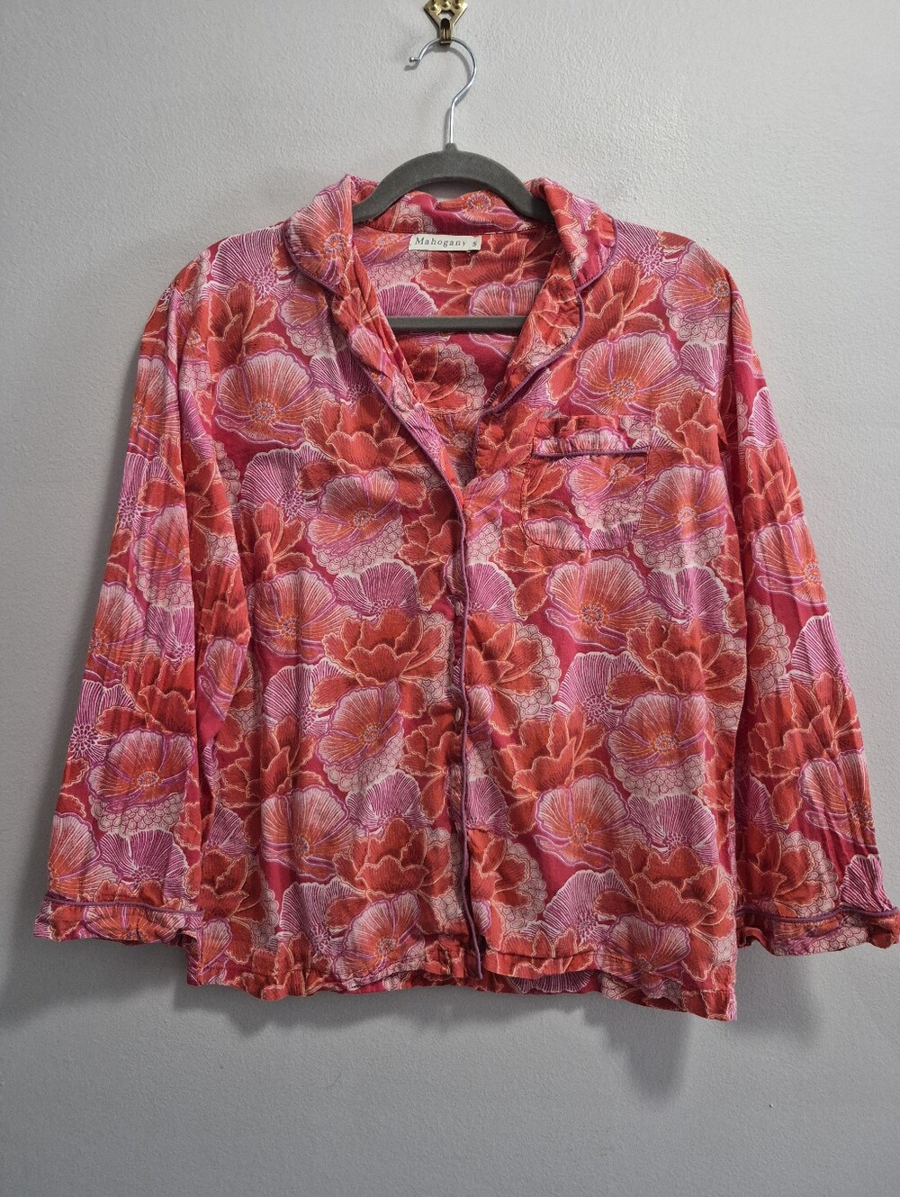 Mahogany Floral Hibiscus Long Sleeve Pajama Sleep Top Size Small